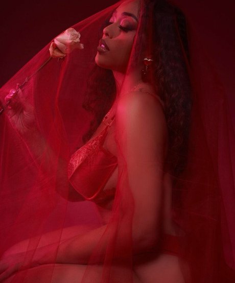 Jordyn Woods estrella porno de arte imágenes