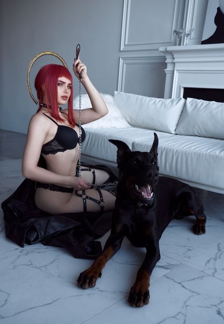 Purple Amelie modelo exclusivo galerías