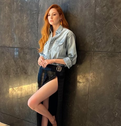 Karen Gillan estrella hermosa fotos