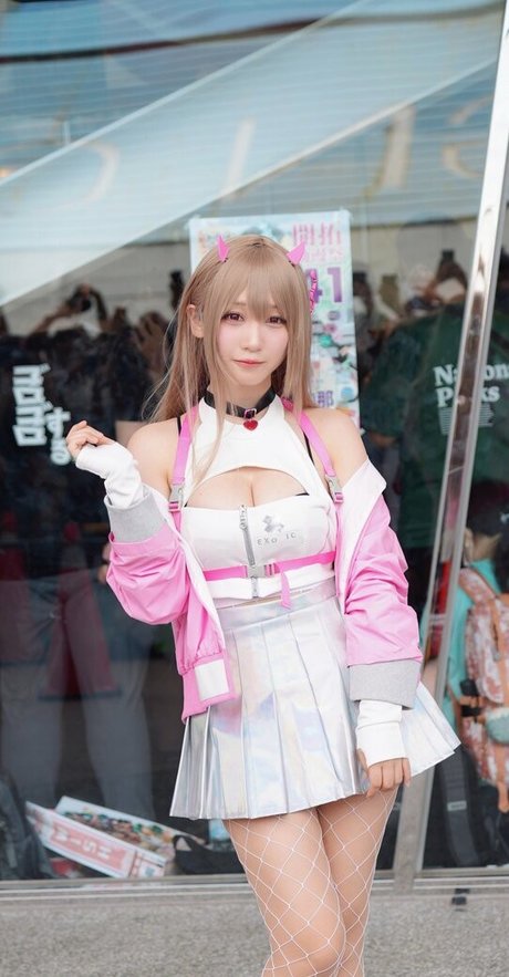 iorimoe five modelo hd imagen