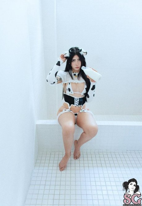 AcuarelaBlanca actriz adulta imágenes