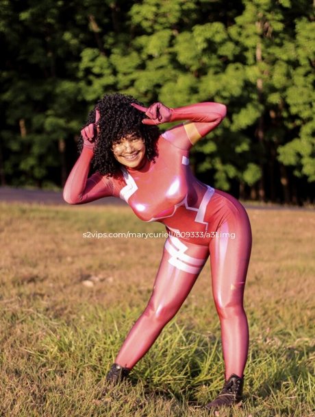 Marycuriell estrella xxx imágenes