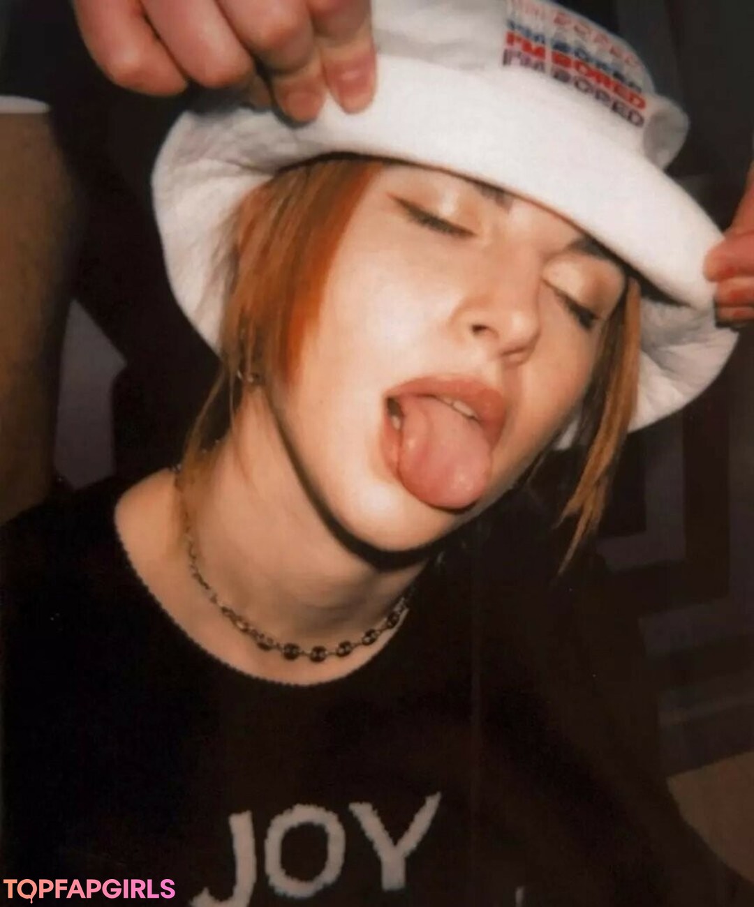 Hayley Williams estrella desnuda fotos