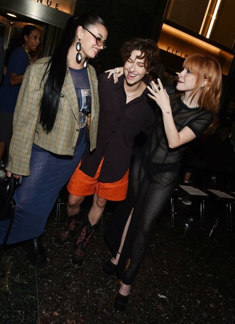 Hayley Williams estrella porno archivo