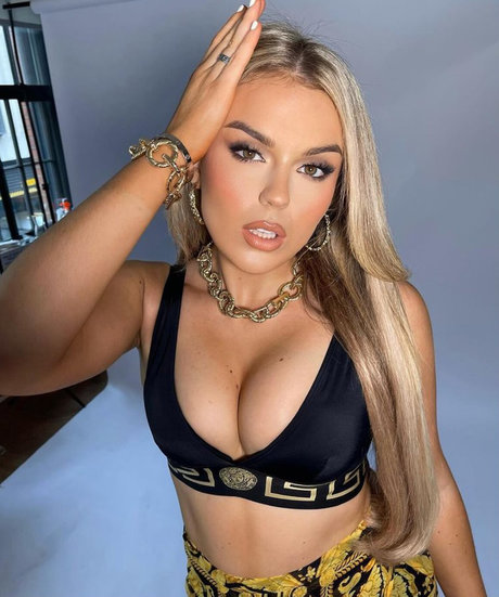 Tallia Storm sexo estrella imágenes