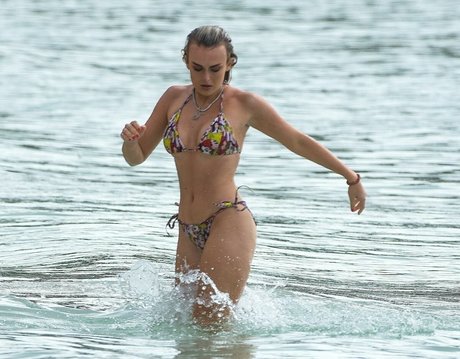 Tallia Storm estrella porno perfecta imagen