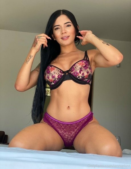 Annielust desnudos de estrellas porno fotos