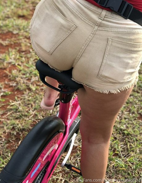 Lina Nakamura modelo agradable fotos