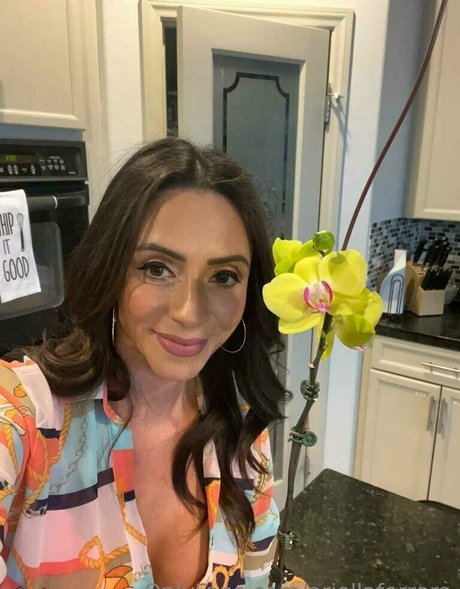 ariellaferrera desnudos de modelos galerías