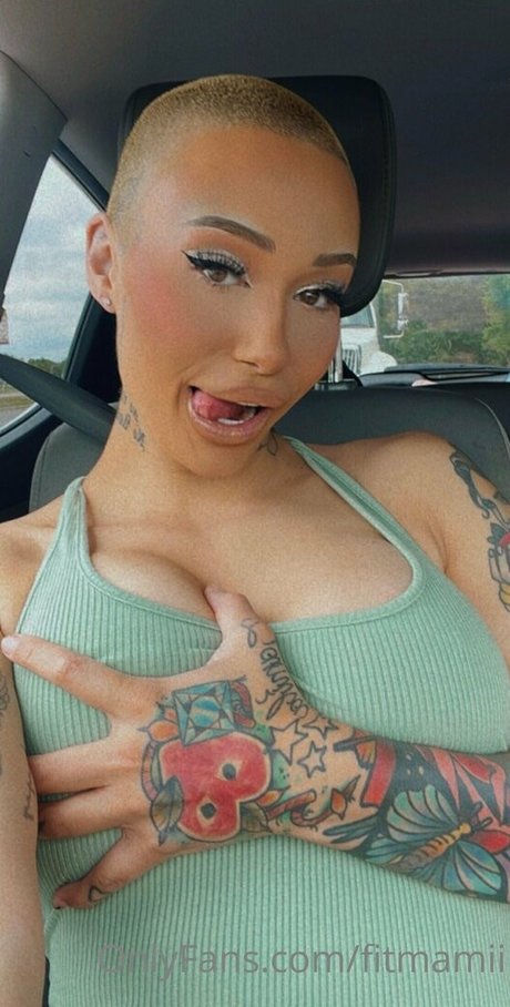 garganta profunda pov onlyfans perfecto erótico imágenes