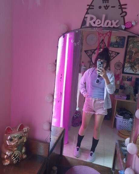 shy spice modelo hd galerías