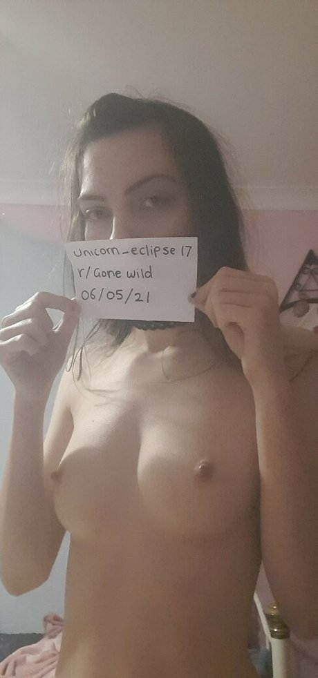 shy spice arte modelo imagen