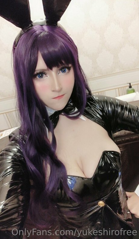 yukeshirofree modelo erótico archivo