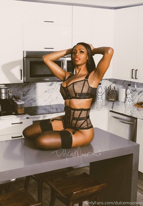 dulcemoonvip actriz porno galería