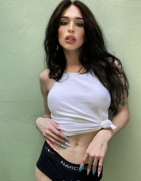 tsgirlrubi hermosa estrella porno foto