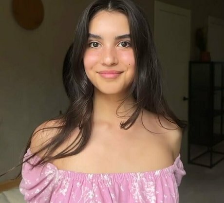 nika la estrella bonita galerías