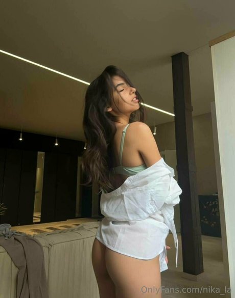 nika la estrella porno en alta definición imágenes