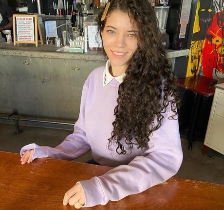 Brittany Venti estrella porno bonita imagen