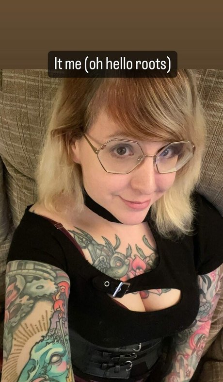 estrellas con curvas onlyfans erótico caliente fotos