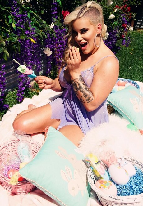 Taya Valkyrie estrella de alta calidad fotos