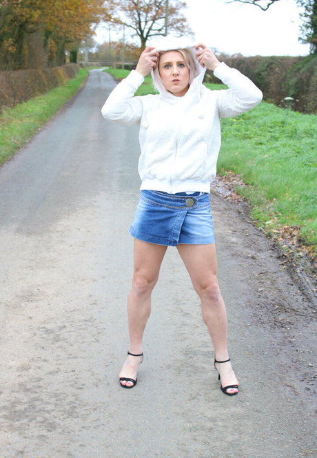 katie__fox modelo gratis archivo