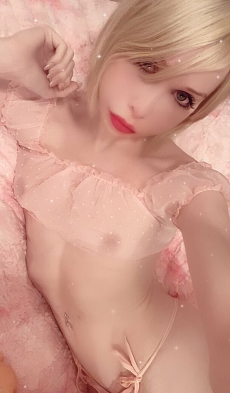 Sarina Valentina sexo modelo imágenes