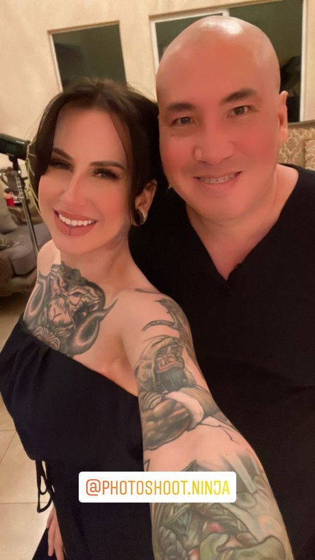 Alita Doses bonita actriz galerías