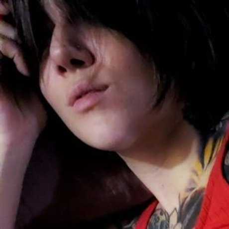 Frankie Rivers modelo desnuda foto