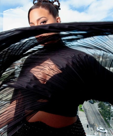 Ashley Graham estrella exclusiva galería