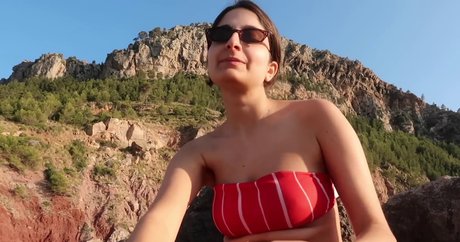 Ischtar Isik estrella atractiva foto