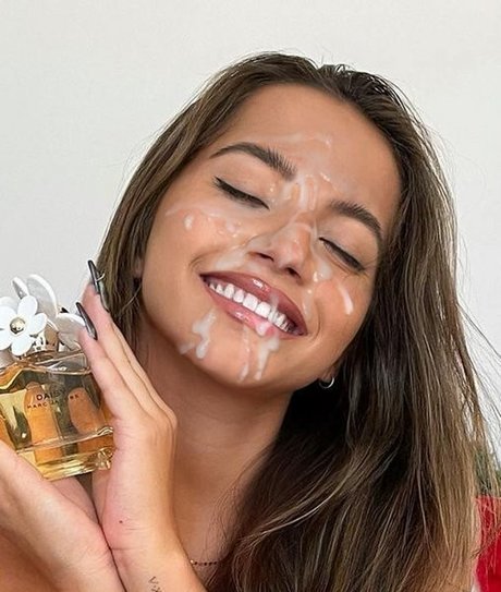 Isabela Merced bonita estrella porno imagen