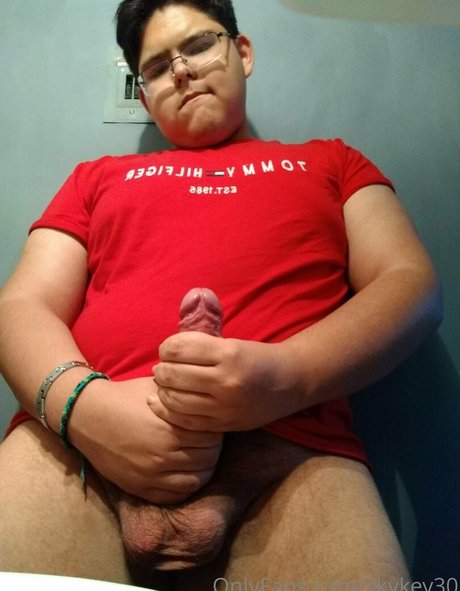 skykey30 arte estrella porno fotos