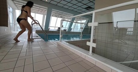 Yuggie TV estrella agradable fotos