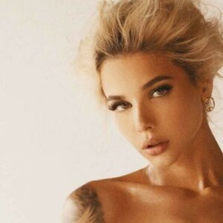 coño adolescente asiático onlyfans hermosa hd imágenes