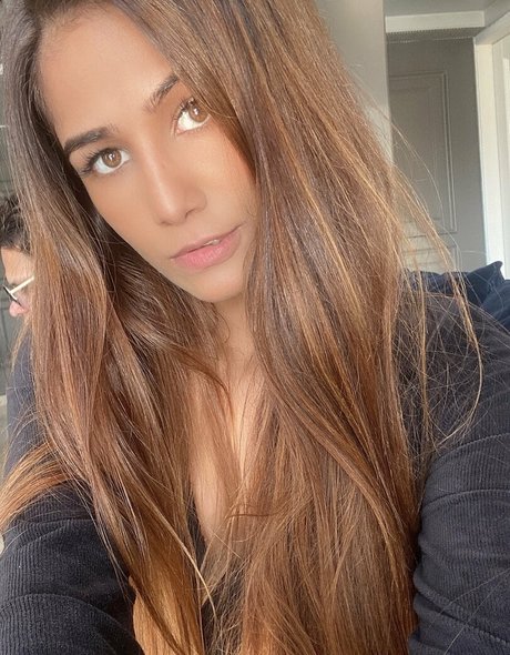 poonampandeytv estrella porno desnuda galerías