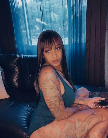 iamnikitaknight desnudos estrella porno galerías