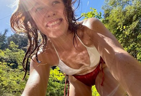 Kennedy McMann estrella pornografica imagen