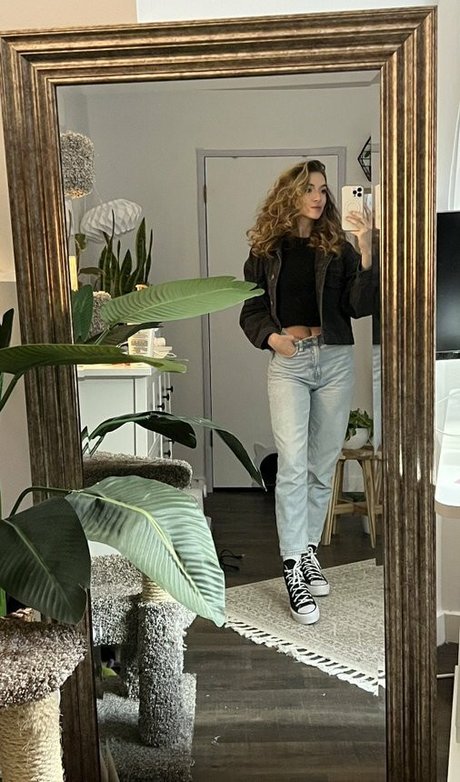 Novaleesi modelo de alta calidad galería