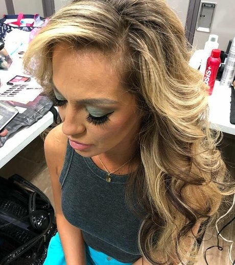 Alisha Edwards modelo hermosa fotos