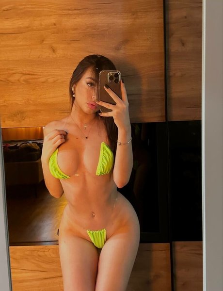 Uberchini actriz erótica galerías