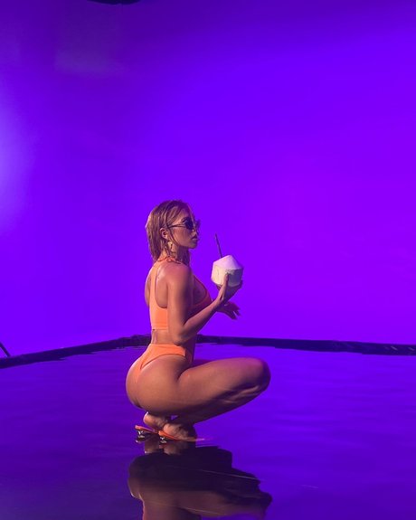 Tammy Hembrow estrella porno de arte imágenes