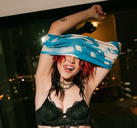 Taylor Upsahl estrella porno caliente imagen