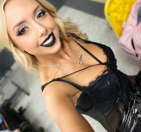 alliewrestling estrella del sexo foto