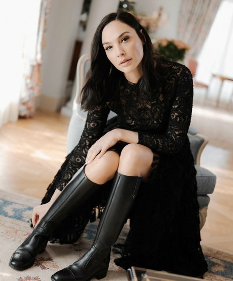 gal gadot modelo caliente fotos