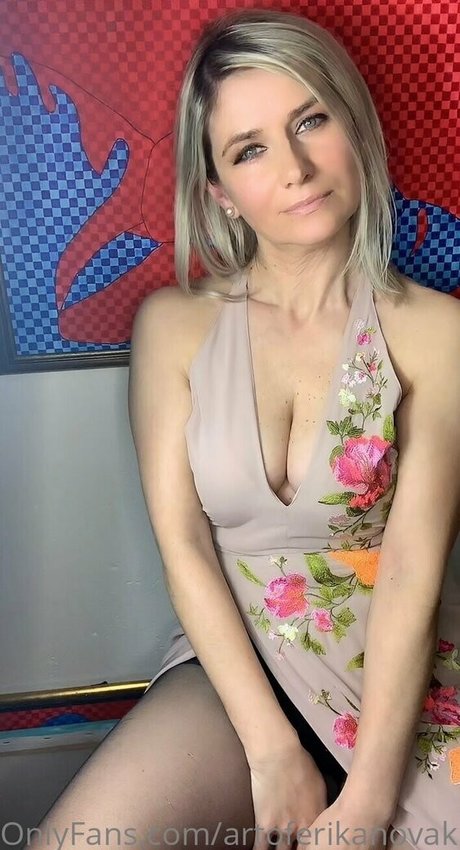 BadEry hermosa actriz recopilación