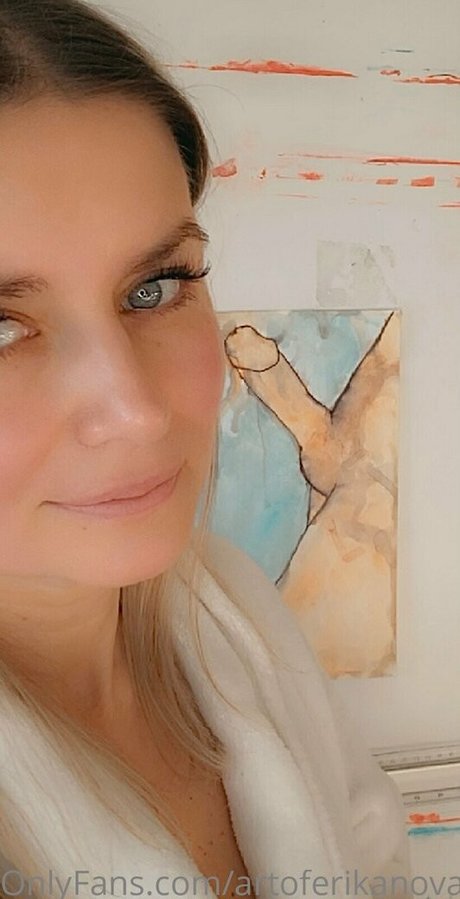 BadEry modelo sexy archivo