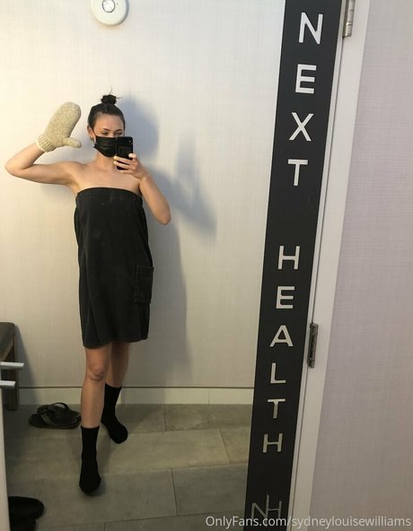 lesbianas follando solo con fans arriba desnudo foto