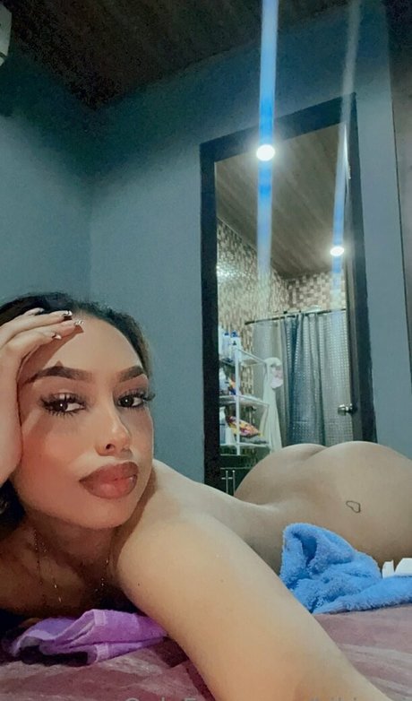 kikirovi estrella porno adulto fotos