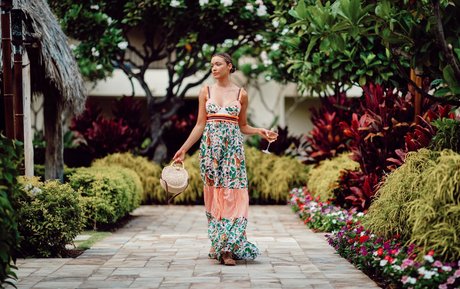 Katrina Bowden actriz caliente foto