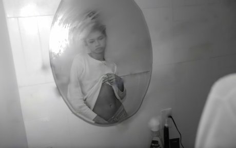 Zendaya modelo atractivo foto